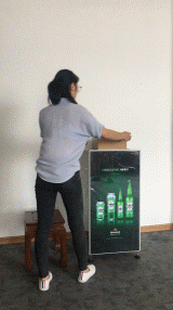 Heavy Duty Beverage/Beer/Water Dispenser Automatic Vending Machine Merchandising Rack for Retail